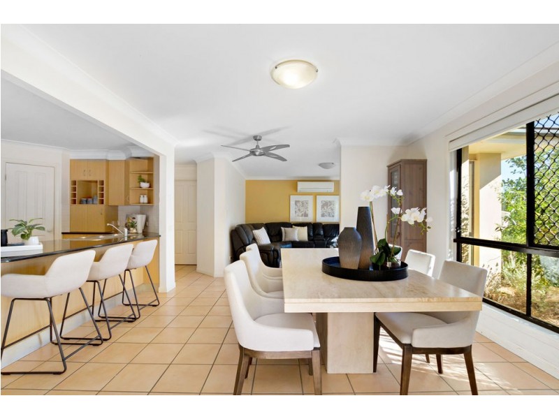 19 Chelsea Crescent, Bridgeman Downs QLD 4035