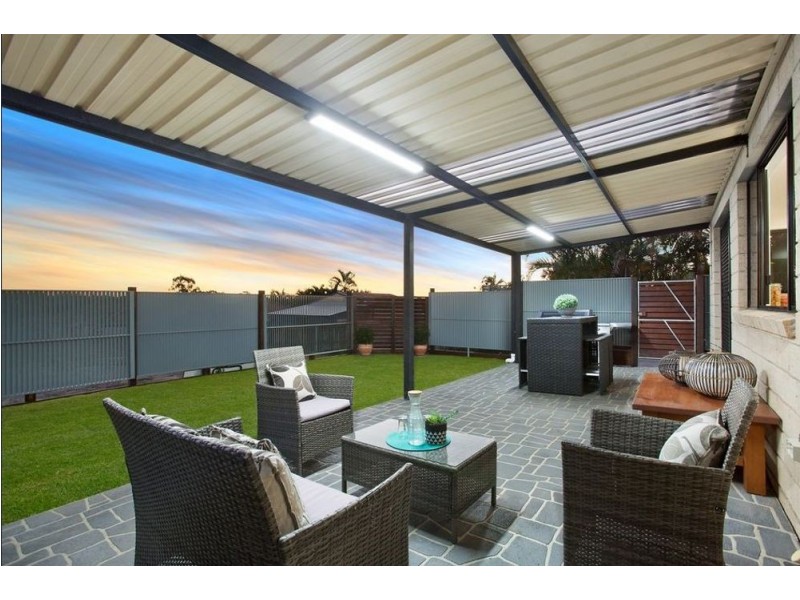 26 Underwood Street, Wakerley QLD 4154