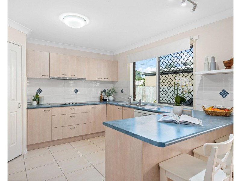 2 Brookside Place, Lota QLD 4179