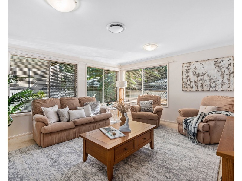 2 Brookside Place, Lota QLD 4179
