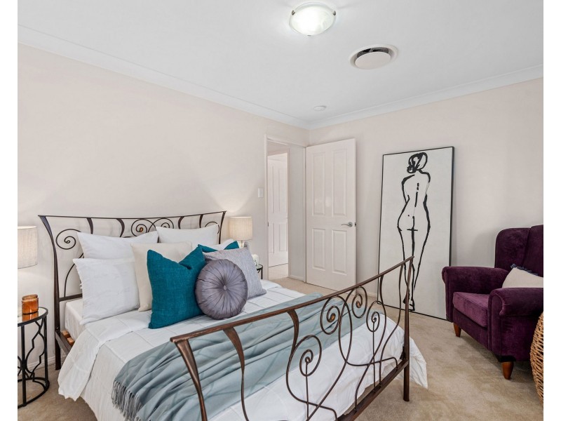 2 Brookside Place, Lota QLD 4179