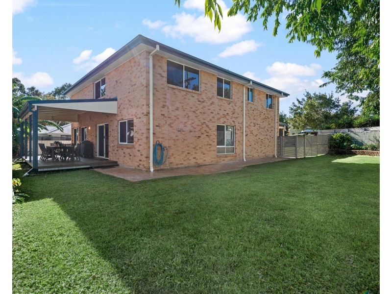 2 Brookside Place, Lota QLD 4179