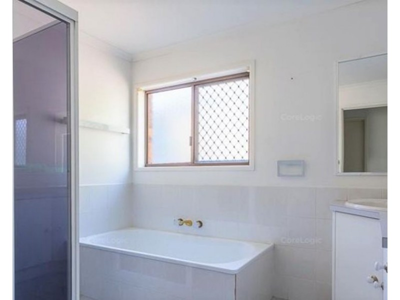 5 Lustre Place, Keperra QLD 4054