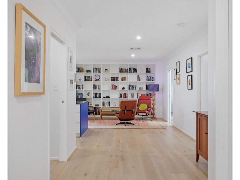 6 Warrego Drive, Pelican Waters QLD 4551