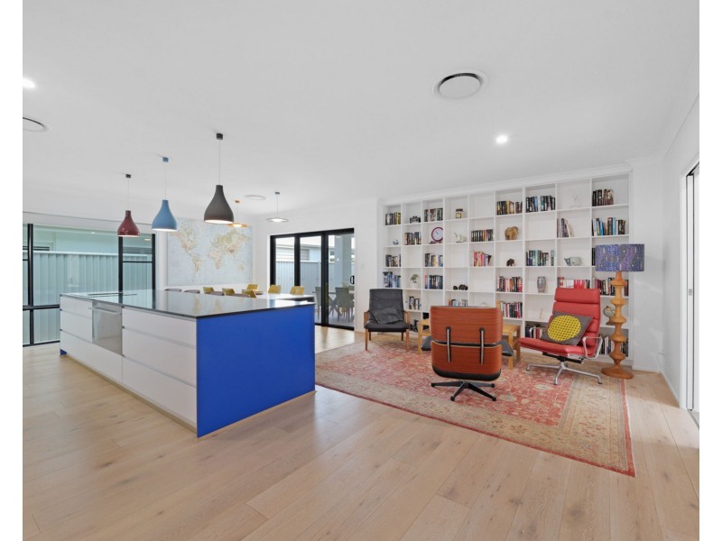 6 Warrego Drive, Pelican Waters QLD 4551