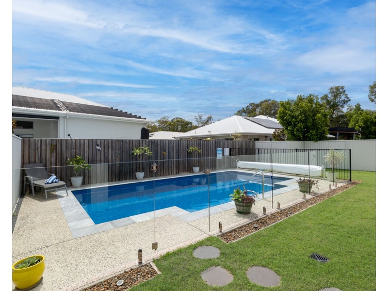 6 Warrego Drive, Pelican Waters QLD 4551