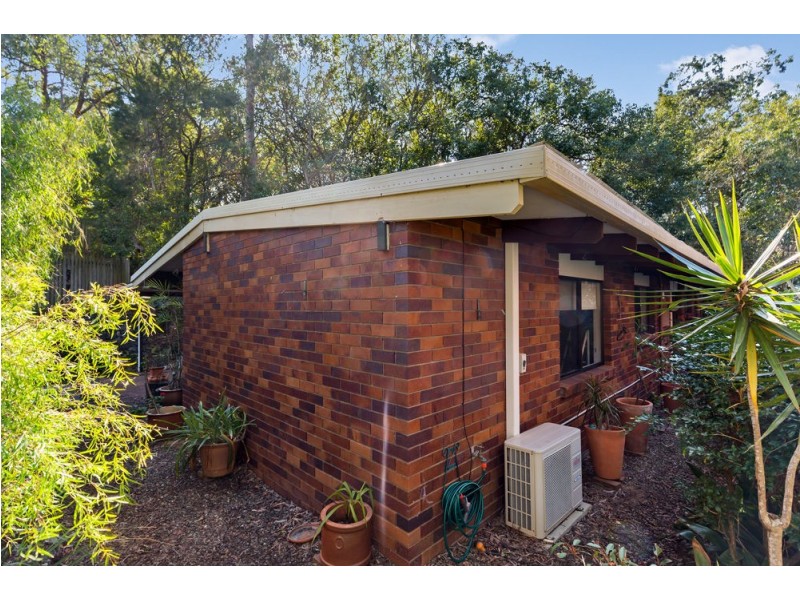 7 Yonga Street, Balmoral QLD 4171