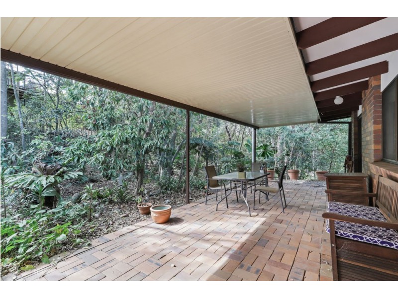 7 Yonga Street, Balmoral QLD 4171