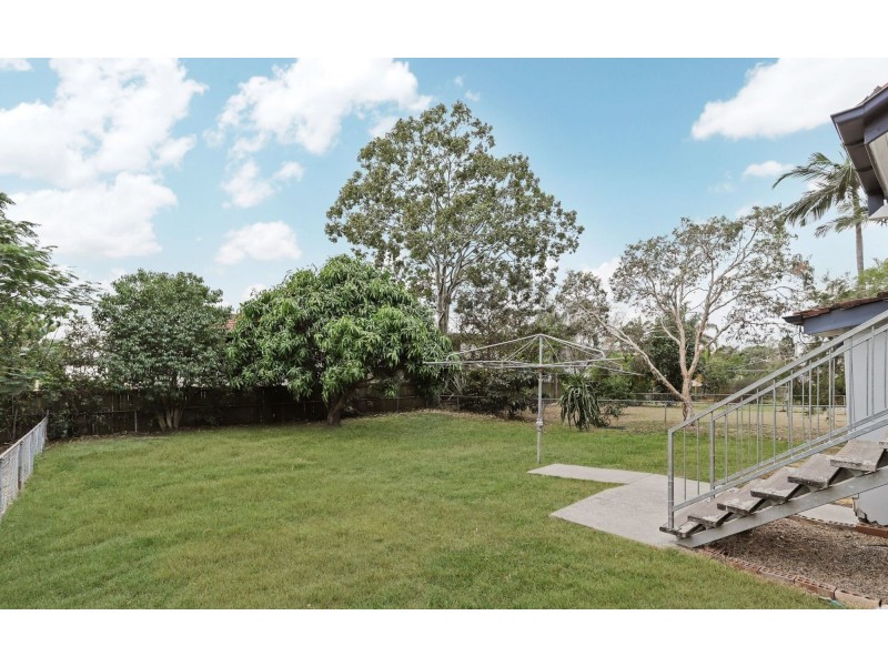 12 Winstanley Street, Carina Heights QLD 4152