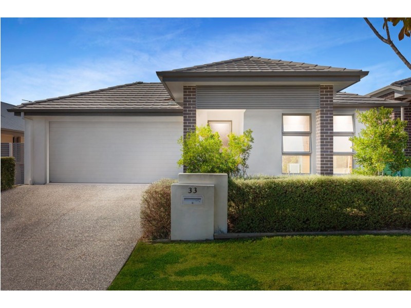 33 Cardwell Circuit, Thornlands QLD 4164
