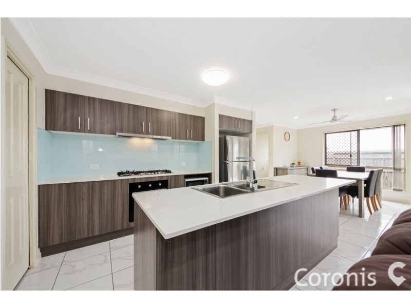 8 Capricorn Cres, Springfield Lakes QLD 4300