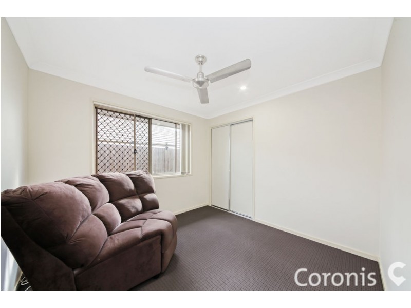 8 Capricorn Cres, Springfield Lakes QLD 4300