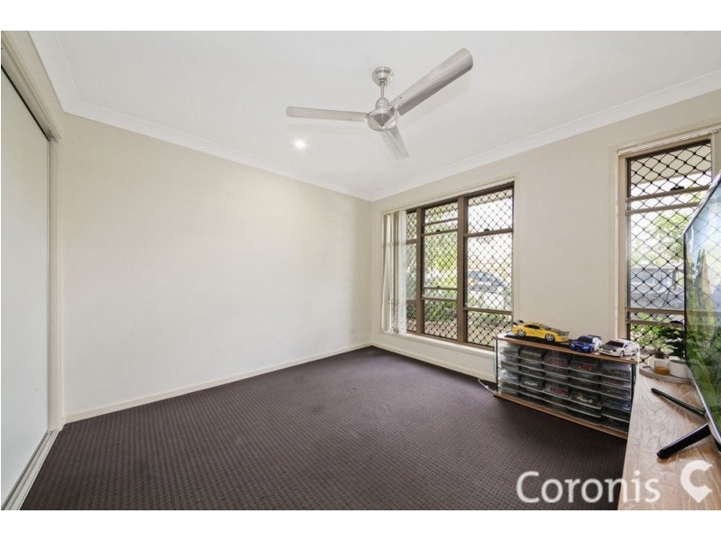 8 Capricorn Cres, Springfield Lakes QLD 4300