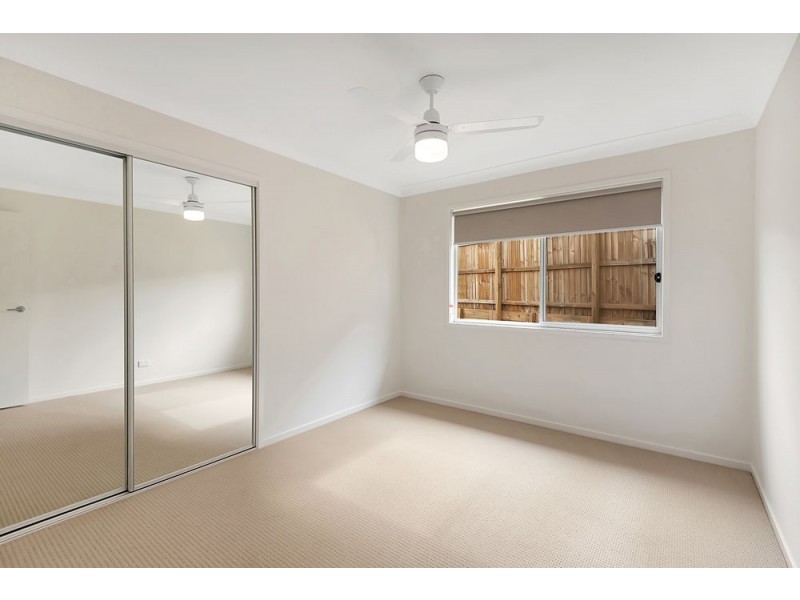 1&2 / 35 Abbey Street, Cranley QLD 4350