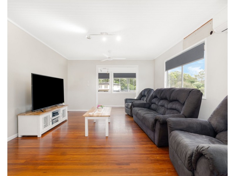 12 Palina Street, Brighton QLD 4017