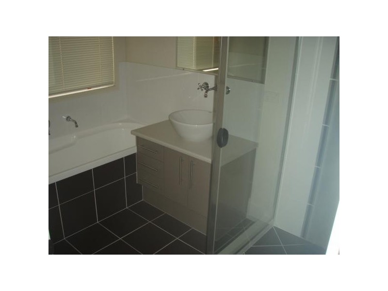 12 Caribou Crescent, Fitzgibbon QLD 4018