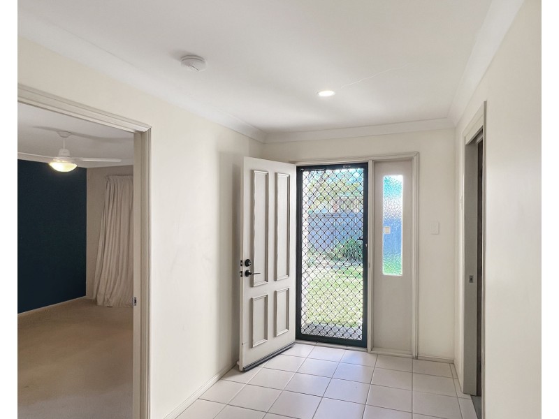 43 Murchison Street, Pacific Pines QLD 4211
