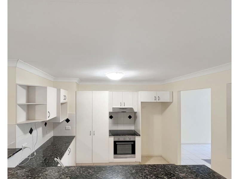43 Murchison Street, Pacific Pines QLD 4211