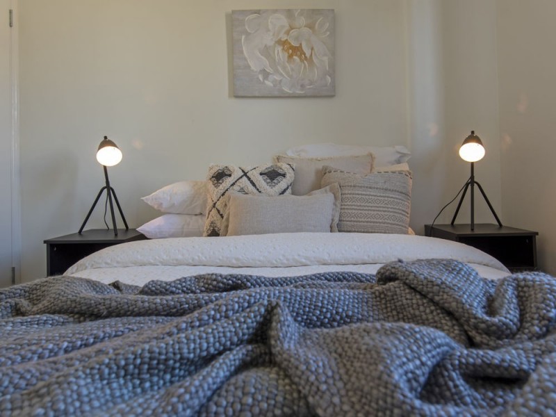 66 Gordon Avenue, Newtown QLD 4350