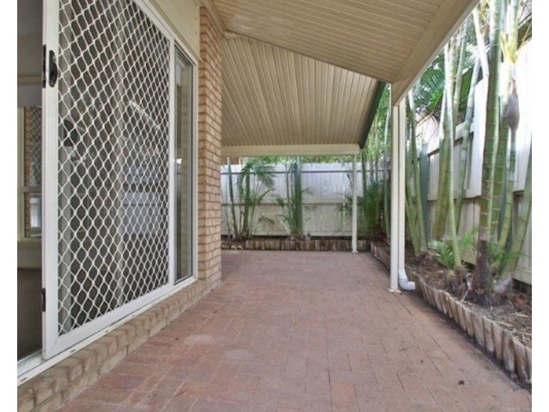 9 Simpson Way, Forest Lake QLD 4078