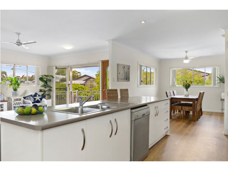 38 Eveleigh Street, Wooloowin QLD 4030