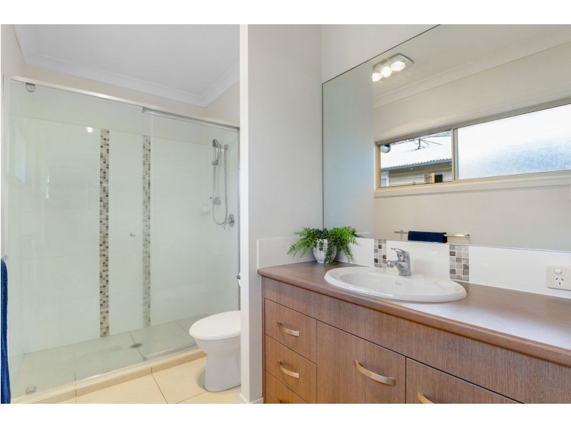 38 Eveleigh Street, Wooloowin QLD 4030