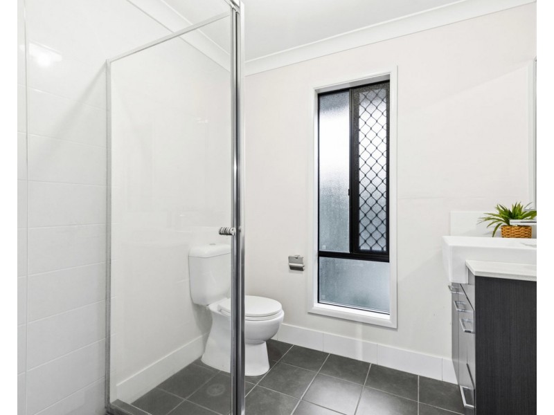 11 Garden Avenue, Palmwoods QLD 4555