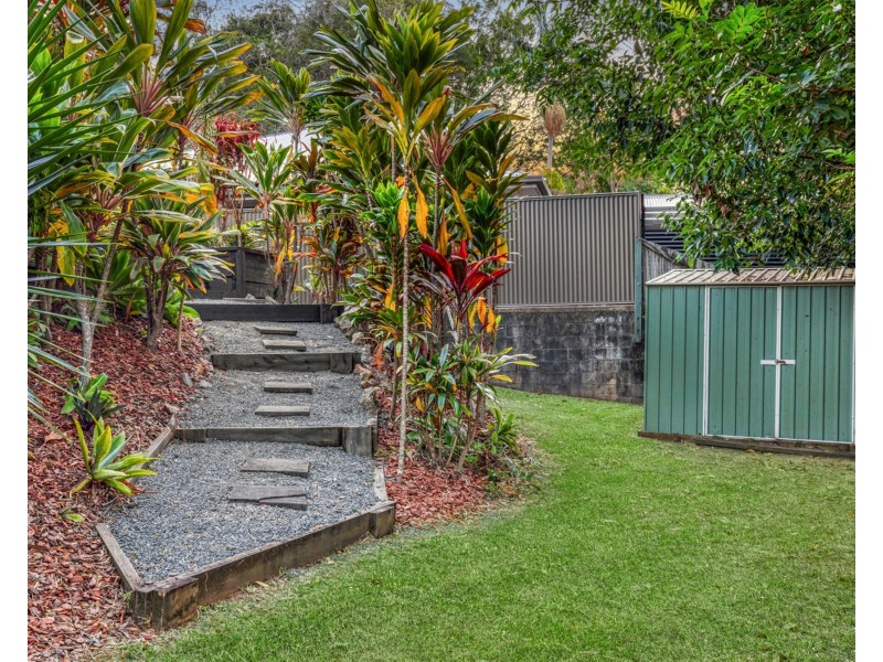 11 Garden Avenue, Palmwoods QLD 4555