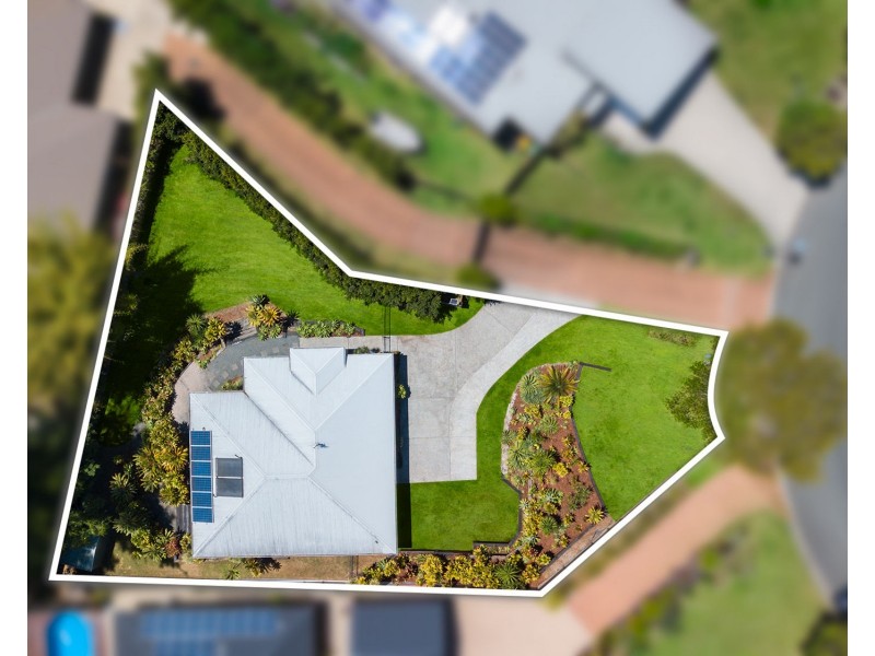 11 Garden Avenue, Palmwoods QLD 4555