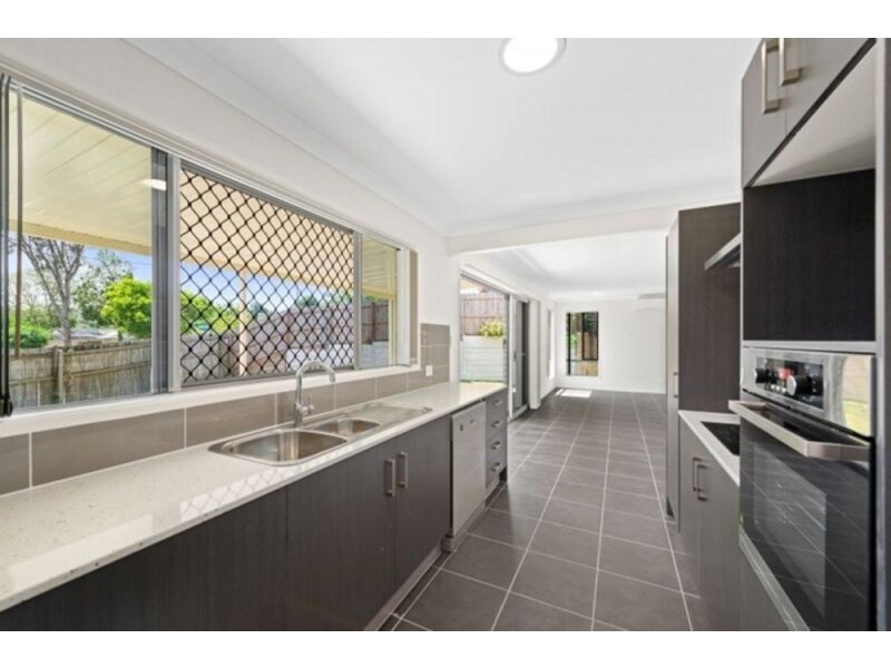 6 Toolara Street, The Gap QLD 4061