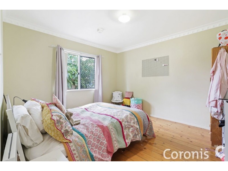 8 Winstanley Street, Carina Heights QLD 4152