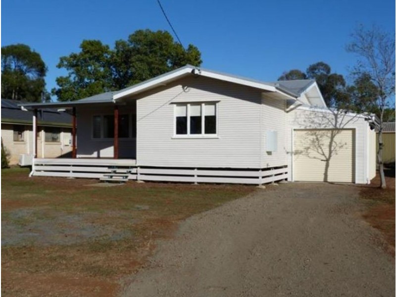 3A Hamlyn Road, Oakey QLD 4401
