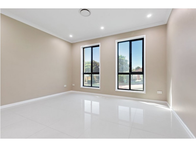 11 Tawonga Street, Hemmant QLD 4174