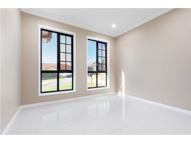 11 Tawonga Street, Hemmant QLD 4174