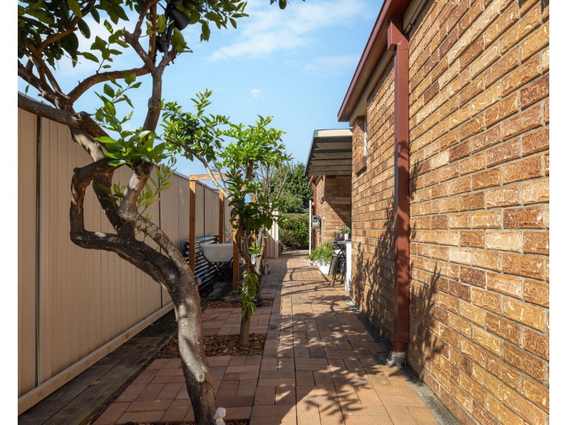 4/17 Denham Street, Bracken Ridge QLD 4017