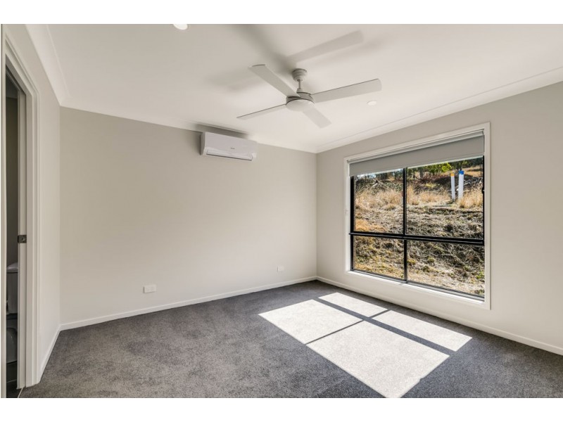 19B Alistair Street, Glenvale QLD 4350