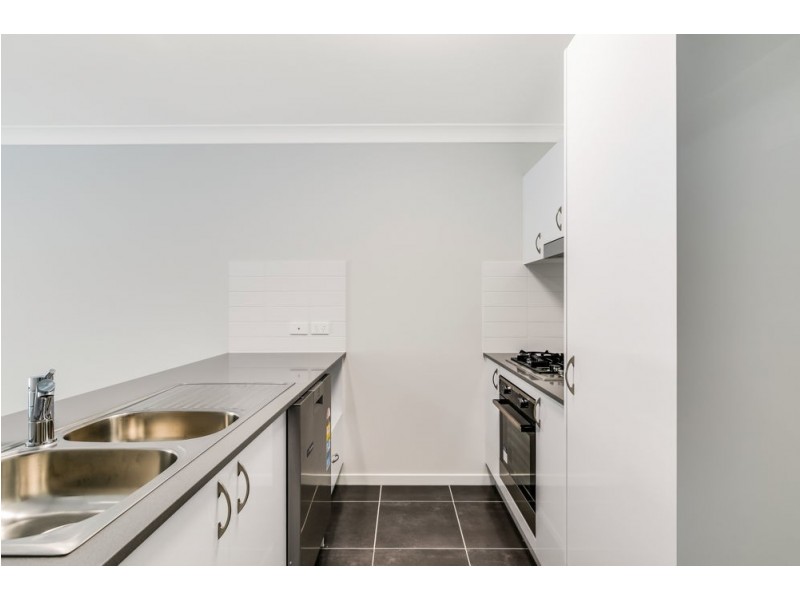 19B Alistair Street, Glenvale QLD 4350