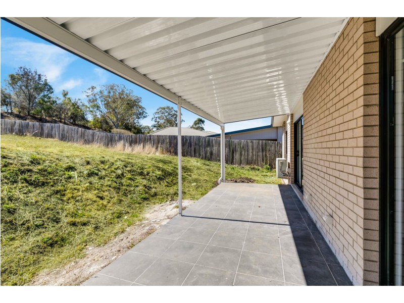 19B Alistair Street, Glenvale QLD 4350