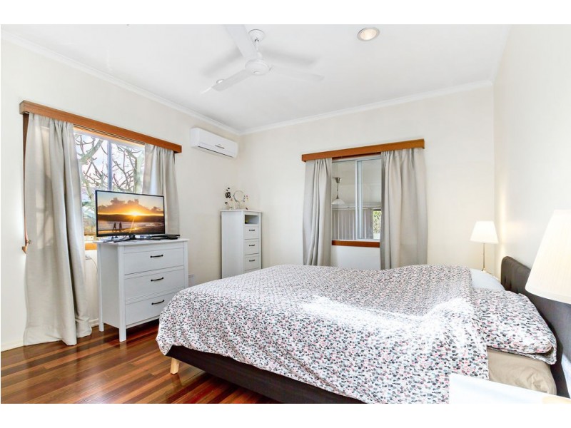 81 Farrington  Street, Alderley QLD 4051