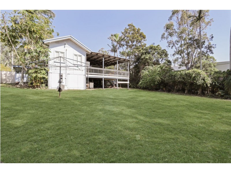 33 Claremont Street, Birkdale QLD 4159