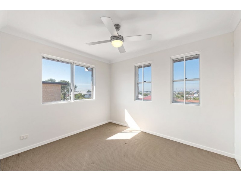 4/405 Rode Road, Chermside QLD 4032