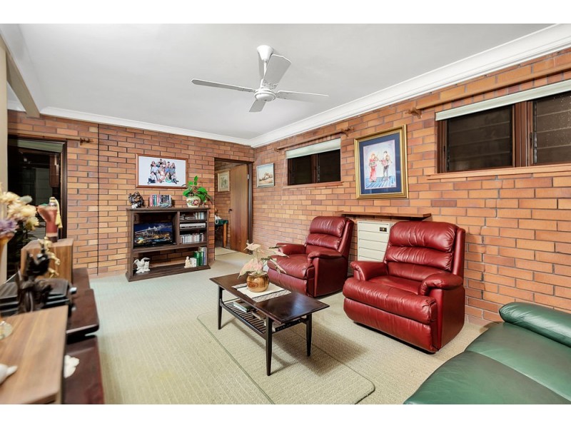 5 Scenic Crescent, Blue Mountain Heights QLD 4350