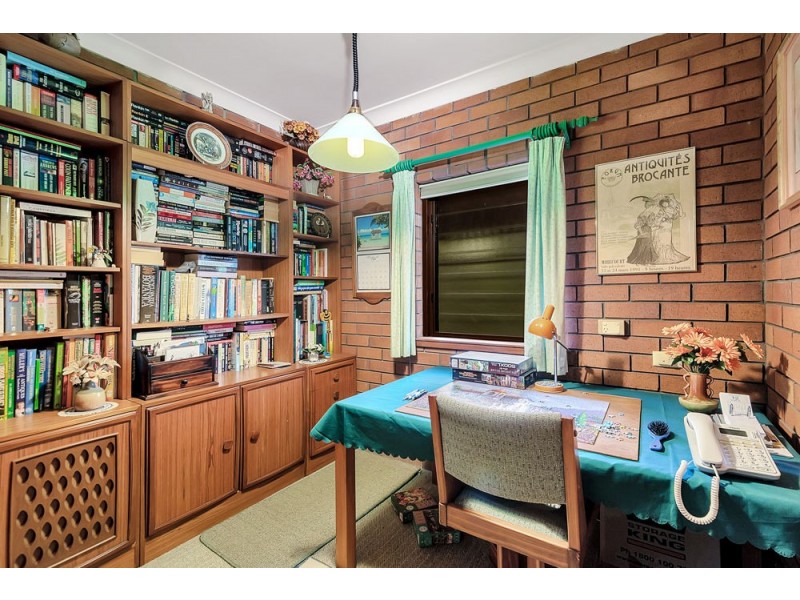 5 Scenic Crescent, Blue Mountain Heights QLD 4350