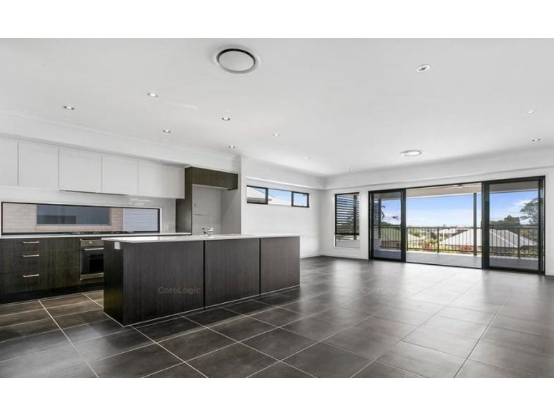 98 Manly Road, Manly West QLD 4179