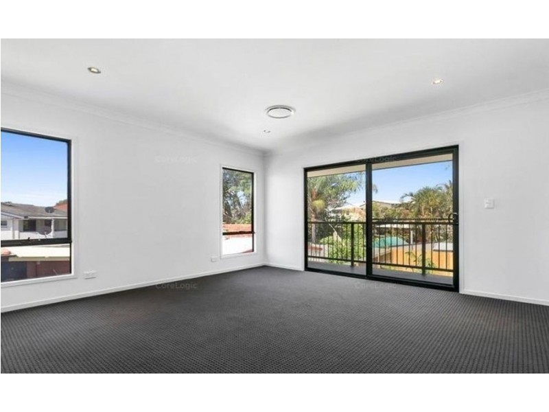 98 Manly Road, Manly West QLD 4179