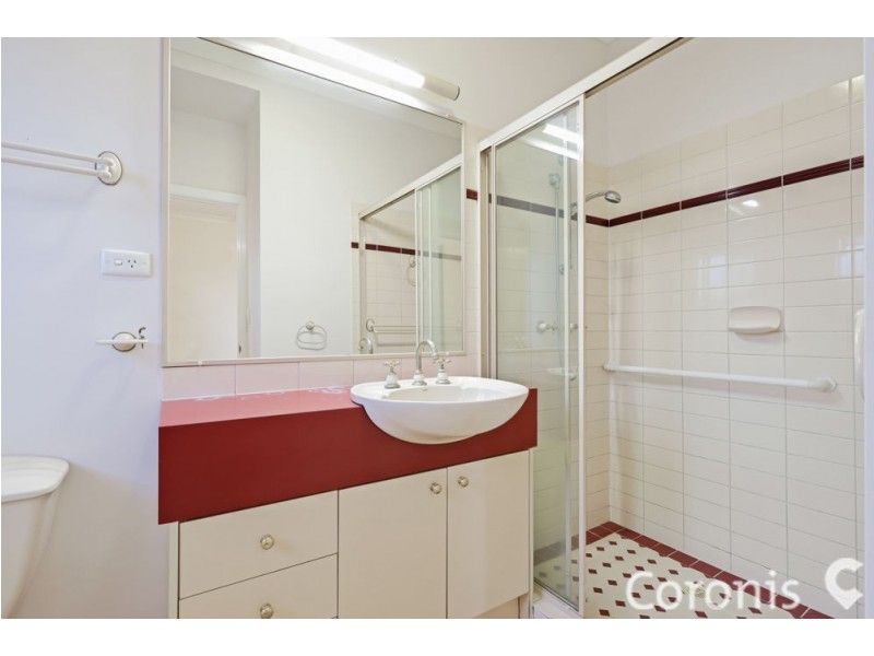 27 Mcintyre Street, Wooloowin QLD 4030