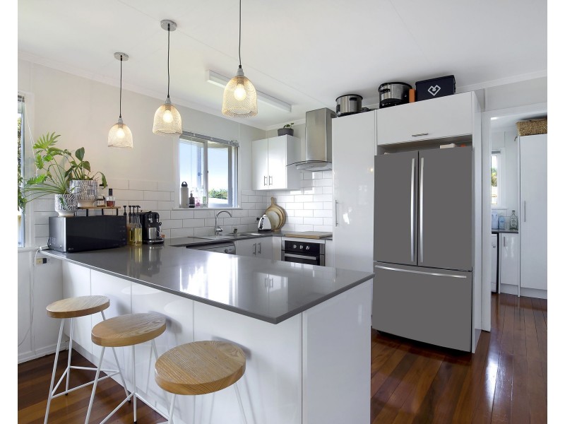 6 Selcroft Street, Manly West QLD 4179
