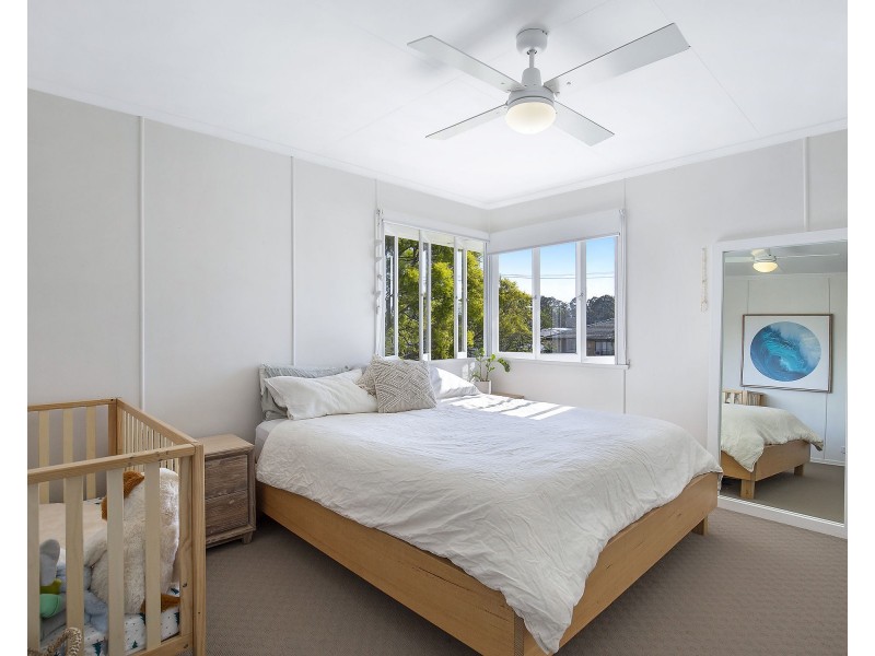 6 Selcroft Street, Manly West QLD 4179