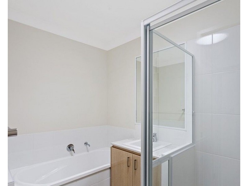 1/7 Woodrose Circuit, Pimpama QLD 4209