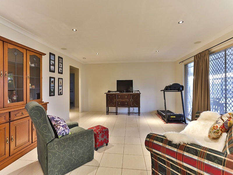 29 Hinchcliffe Drive, Kearneys Spring QLD 4350